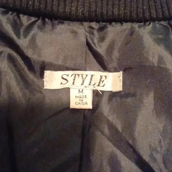 🌹Cute sleeveless coat with cutouts in the back and sides - Picture 10 of 13